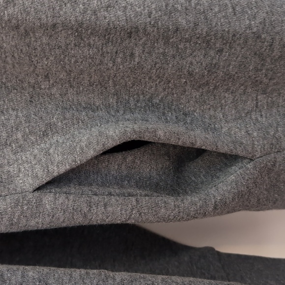 NWOT Plus Size Extra Long Sweatshirt - Picture 3 of 7
